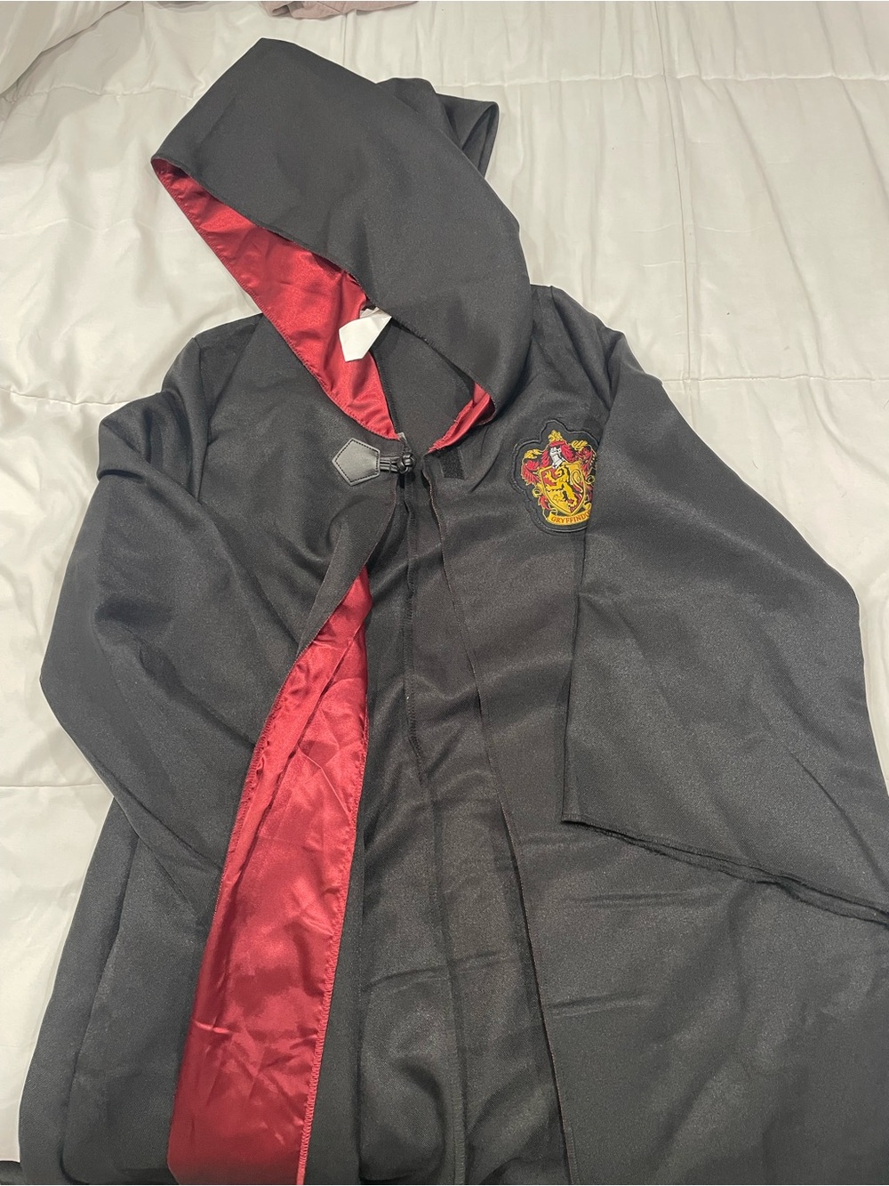 Kids Black and Red Hooded Costume Cloak with Gryffindor Crest
